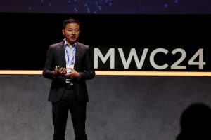 華為面向運營商伙伴發(fā)布大型政企和中小企業(yè)商業(yè)市場的創(chuàng)新產品與解決方案